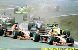 The Arrows lead the midpack into the first corner