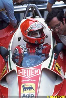 Niki Lauda, talking to Mauro Forghieri
