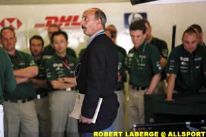 Bobby Rahal in the Jaguar garage during the US Grand Prix