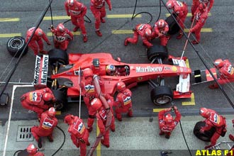 Michael Schumacher pits