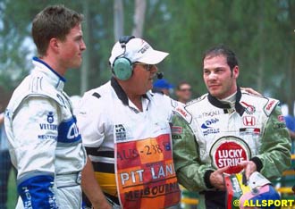 Ralf Schumacher and Jacques Villeneuve after the crash
