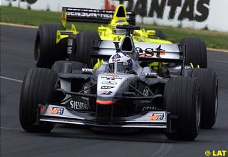 David Coulthard fights with Trulli