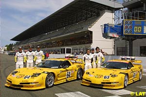 The Corvette team line up at Le Mans