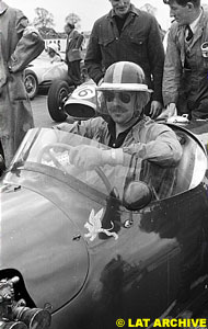 Archie Scott-Brown (Connaught B-type) at the 1956 Daily Express Trophy Meeting. Silverstone, Great Britain. 5 May 1956.