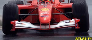 Raised front wing for 2001