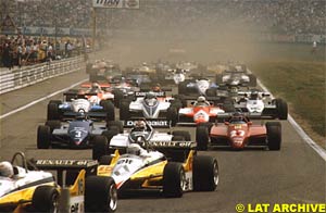 Prost (Renault on the left) leads the field at the start of the 1982 German GP