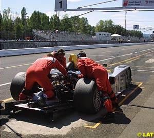 The #1 Capello/Kristensen Audi in the pits with engine trouble
