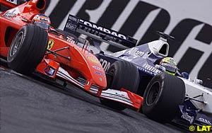 Barrichello overtakes Ralf