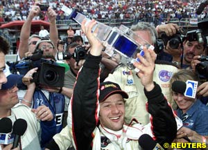 Da Matta celebrates his win in Mexico