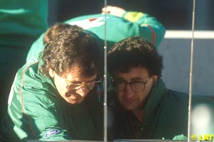 Eddie Jordan and Gary Anderson in 1991