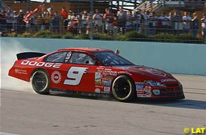 Bill Elliott smokes 'em up after winning in Miami