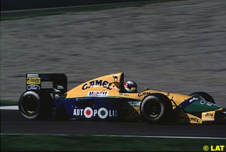 Michael Schumacher, Benetton B191-Ford, 1991 Spanish Grand Prix.