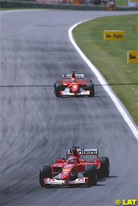 Barrichello leads Schumacher
