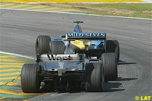 Coulthard chases Trulli