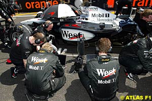 McLaren works on Coulthard's car