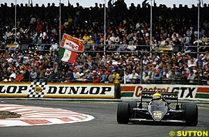 Ayrton Senna drives his Lotus at Silverstone in 1985