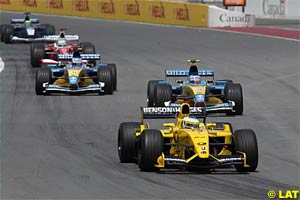 Fisichella leads the pack