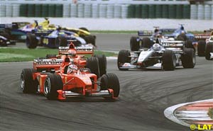 The start of the 1999 Malaysian GP