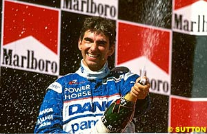 Damon Hill on the podium in Hungary 1997