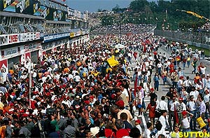 The San Marino Grand Prix, 1990