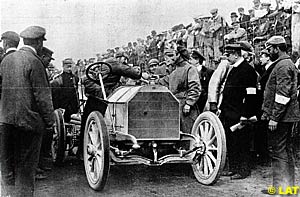 1903 Gordon Bennett Trophy. Athy, Ireland, Great Britain. 2 July 1903. Baron Pierre de Caters wishes Camille Jenatzy (in car, Mercedes 90hp) before the start. Jenatzy finished in 1st position.
