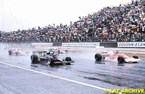 The grid at the start of the 1976 race at Fuji