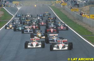 The start of the 1991 Spanish GP at Barcelona