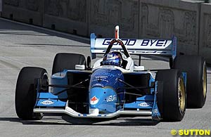 Paul Tracy on his way to victory in Mexico