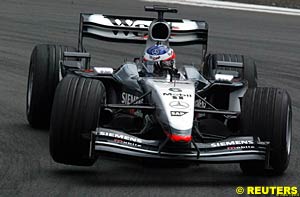 Raikkonen leads before retiring at the European GP