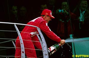 Winning at Indy, Schumacher got closer to the title