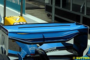Renault's rear wing