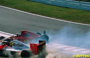 Senna collides with Prost at Suzuka 1990 