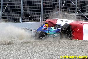 Massa crashed heavily