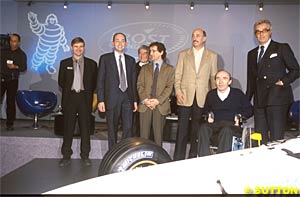 Alain Prost, Bobby Rahal, Frank Williams and Falvio Briatore at the Michelin return launch