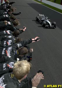 Kimi Raikkonen wins for McLaren-Mercedes in Belgium