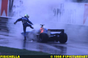 Fisichella Escapes Fire