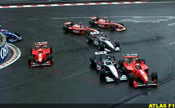 Schumacher and Hakkinen collide, Belgium 1998