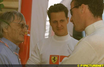A relaxed Schumacher, with Bernie and Irvine, before the accident
