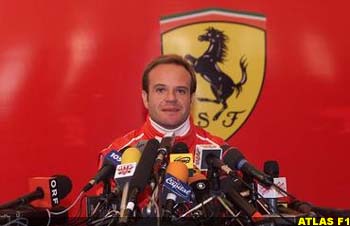 Rubens attending to the press at Maranello