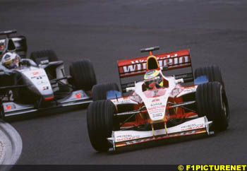 Ralf passes Coulthard