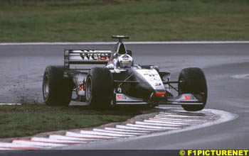 Mika Hakkinen rides a lonely race