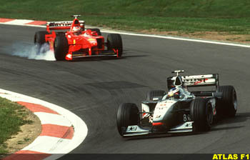 Hakkinen fends off Schumacher
