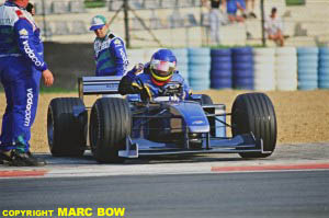 Villeneuve upset at BAR's performance in SA