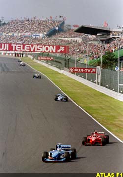 Schumacher closes on Fisichella