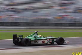 Pedro de la Rosa in action at Monza 