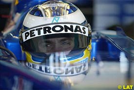 Heidfeld Shines Again at Valencia