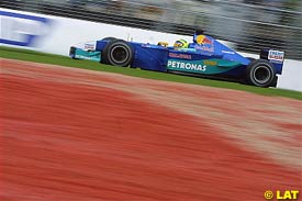 Massa Happy with Top Ten Effort